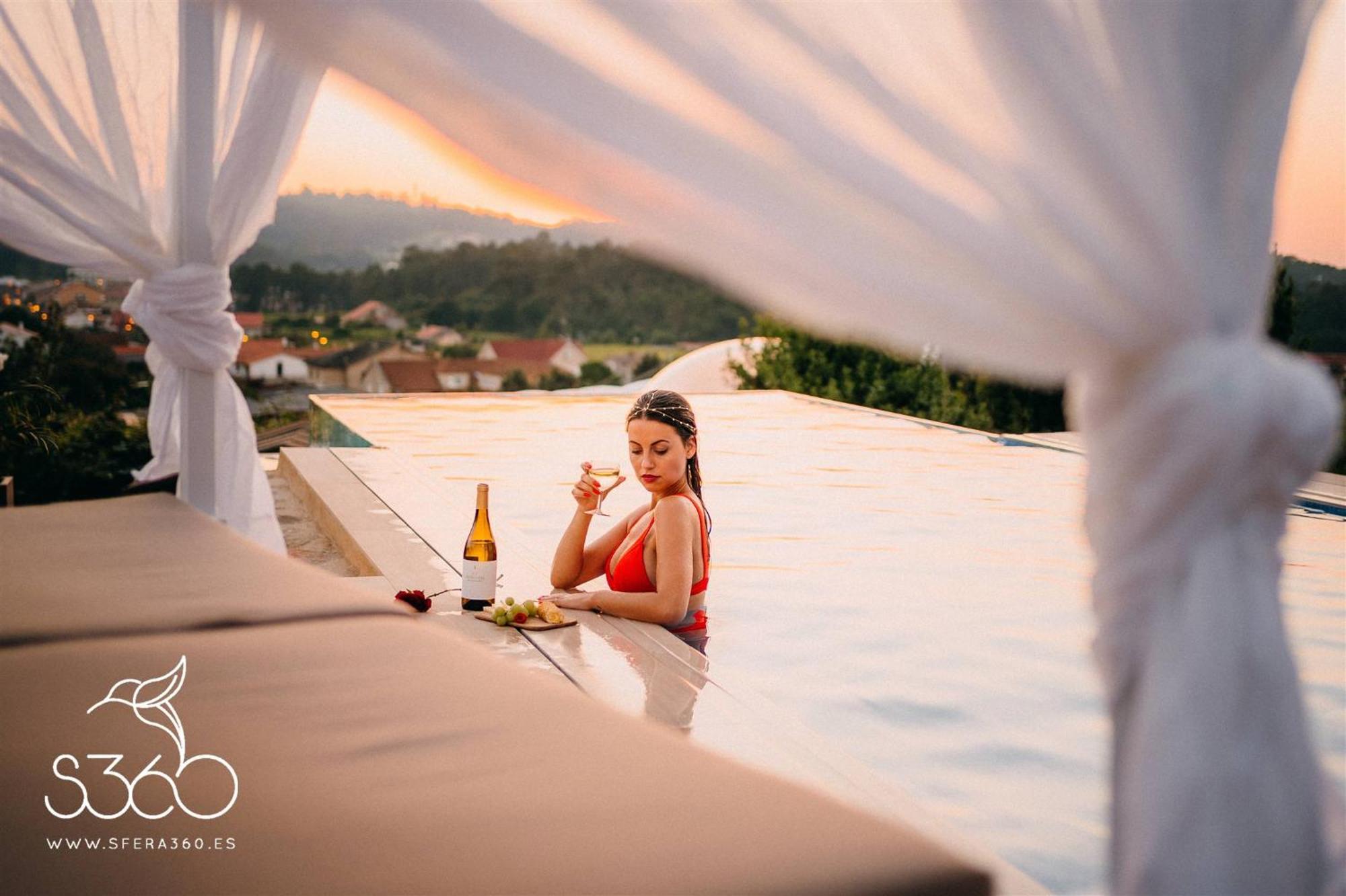 Casa Albarari Boutique Double Rooms With Access To Shared Infinity Pool Sanxenxo Bagian luar foto